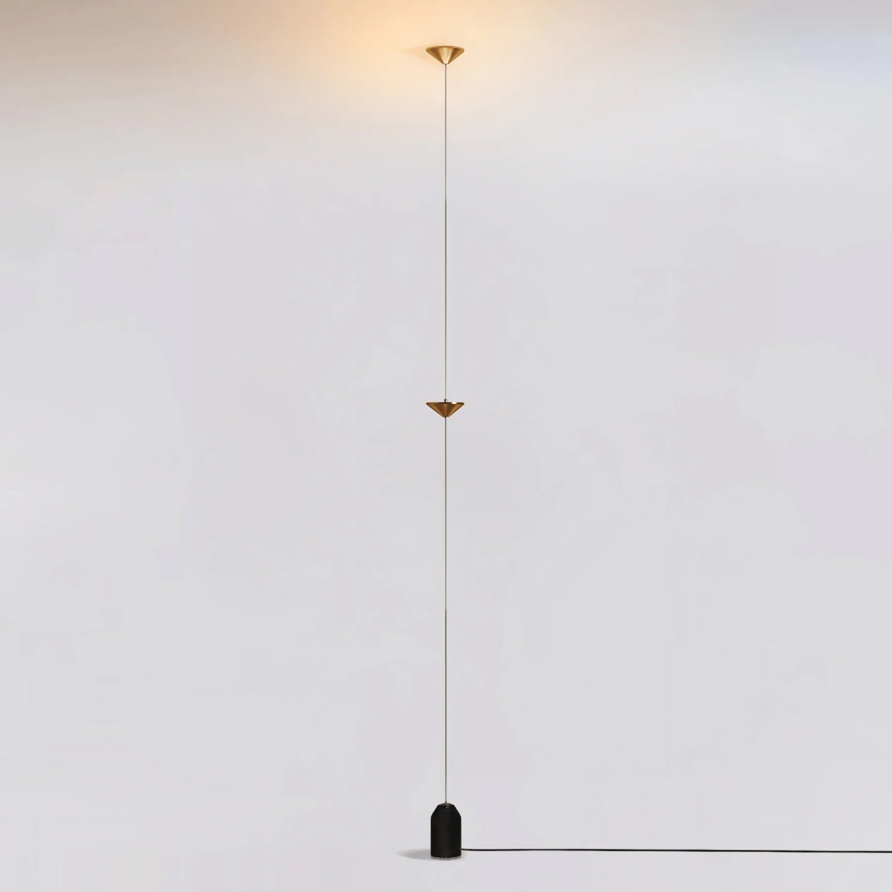 Ouranie - Floor-to-Ceiling Tension Cable Floor Lamp
