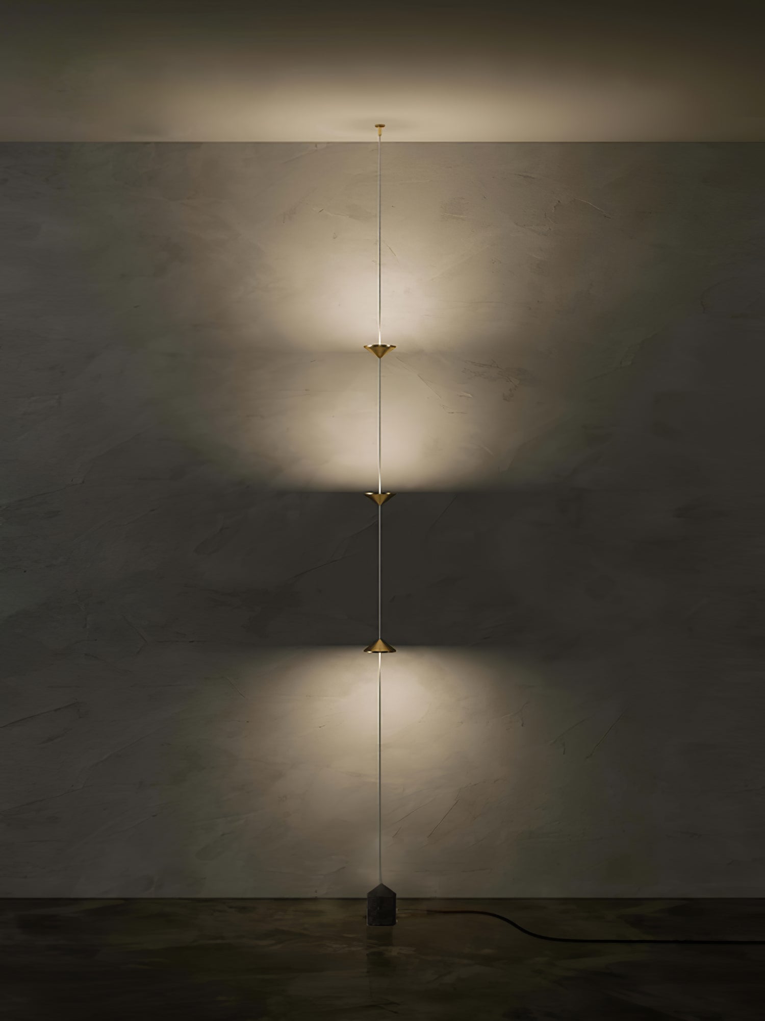 Ouranie - Floor-to-Ceiling Tension Cable Floor Lamp