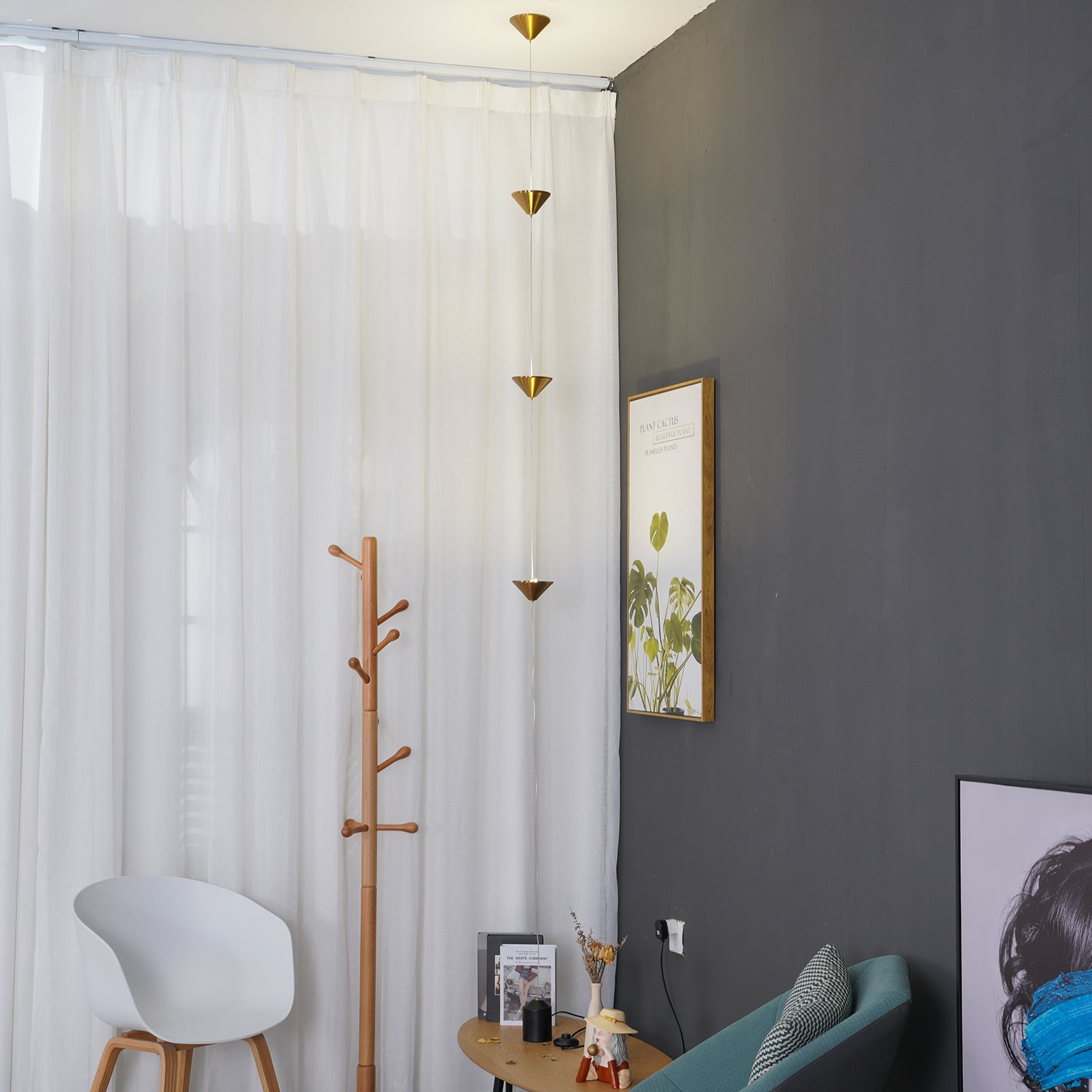 Ouranie - Floor-to-Ceiling Tension Cable Floor Lamp