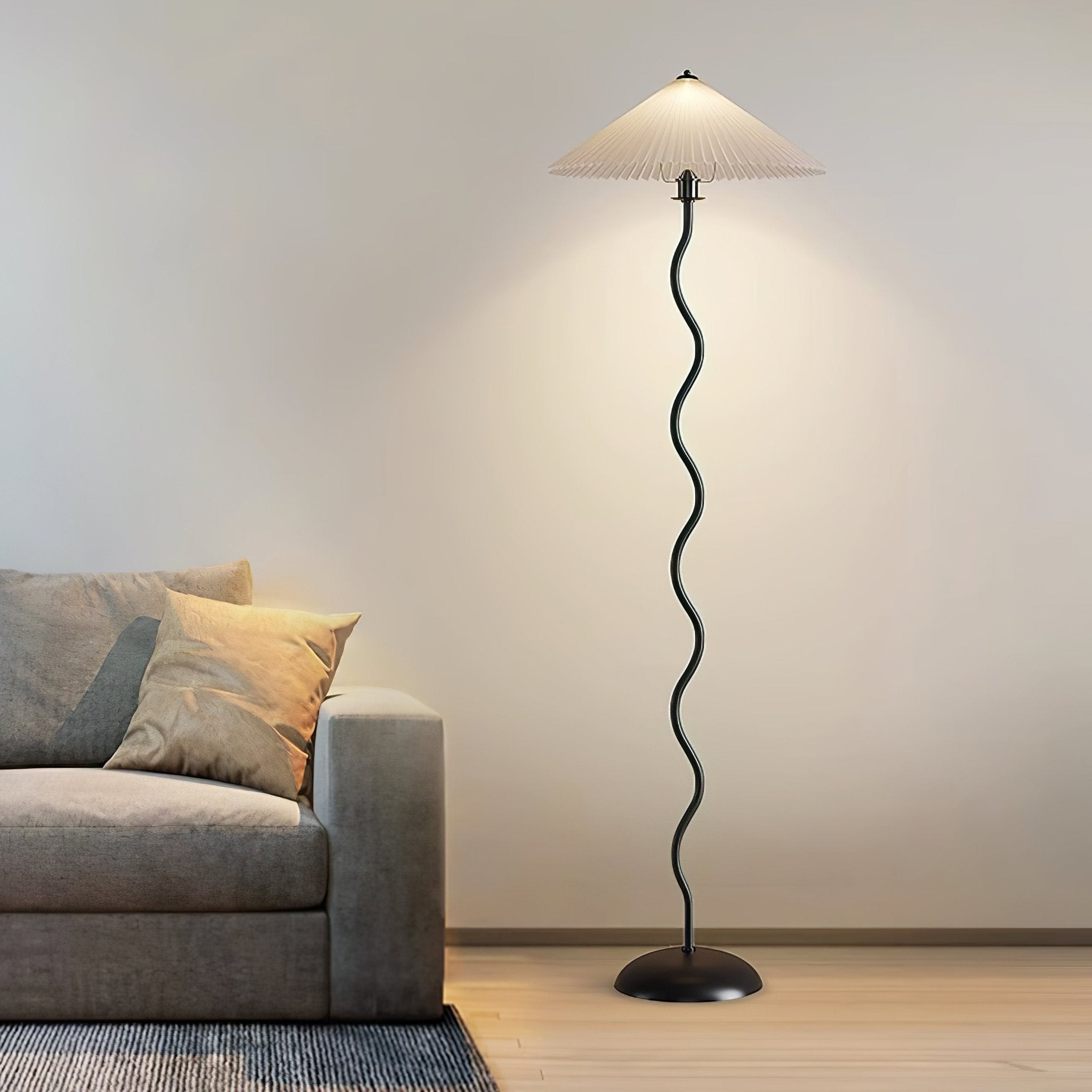 Maiandros - Black Metal Floor Lamp