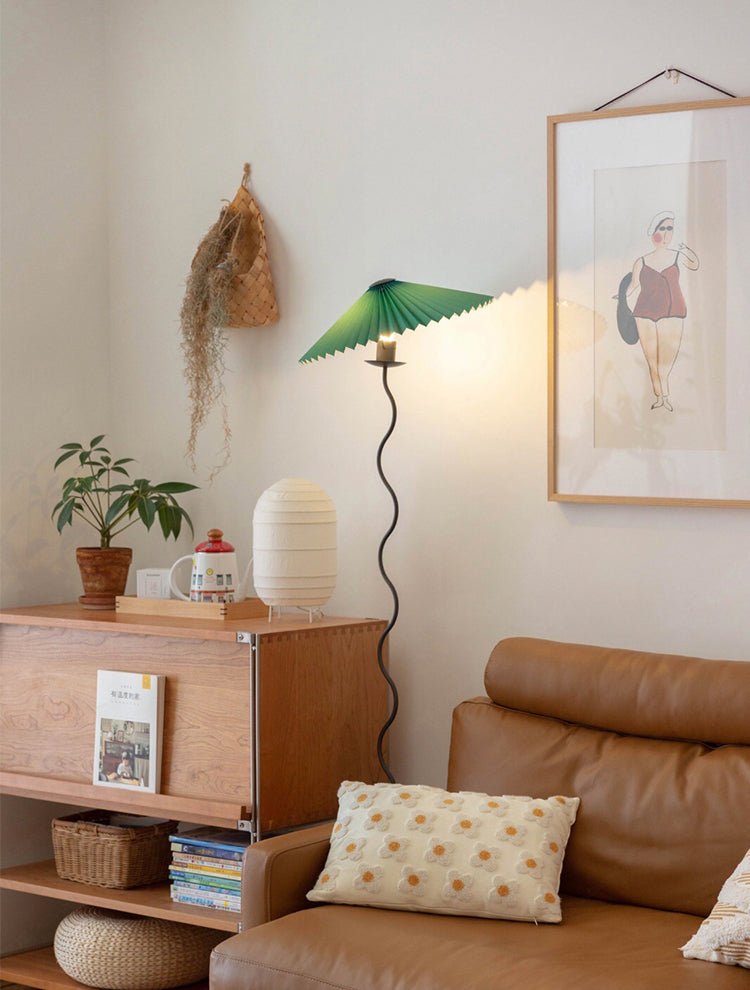 Maiandros - Black Metal Floor Lamp