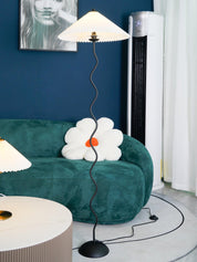 Maiandros - Black Metal Floor Lamp