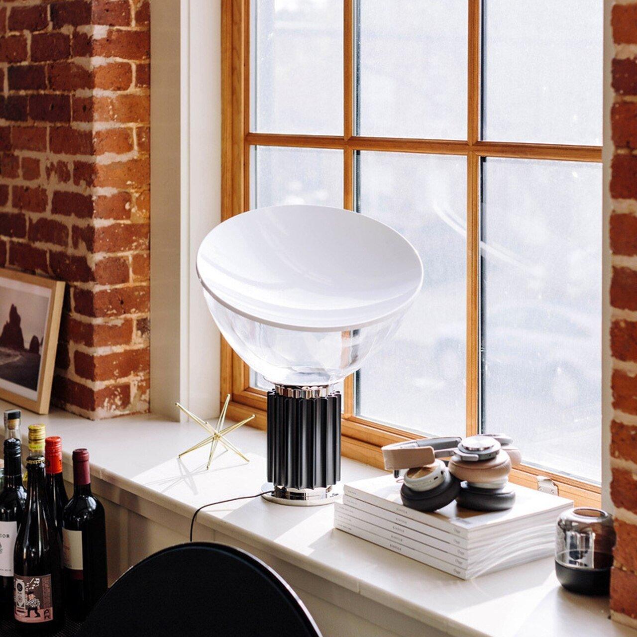 Aktis - Aluminum and Blown Glass Table Lamp