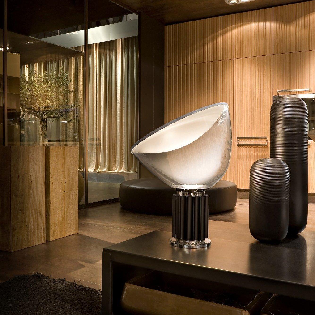 Aktis - Aluminum and Blown Glass Table Lamp