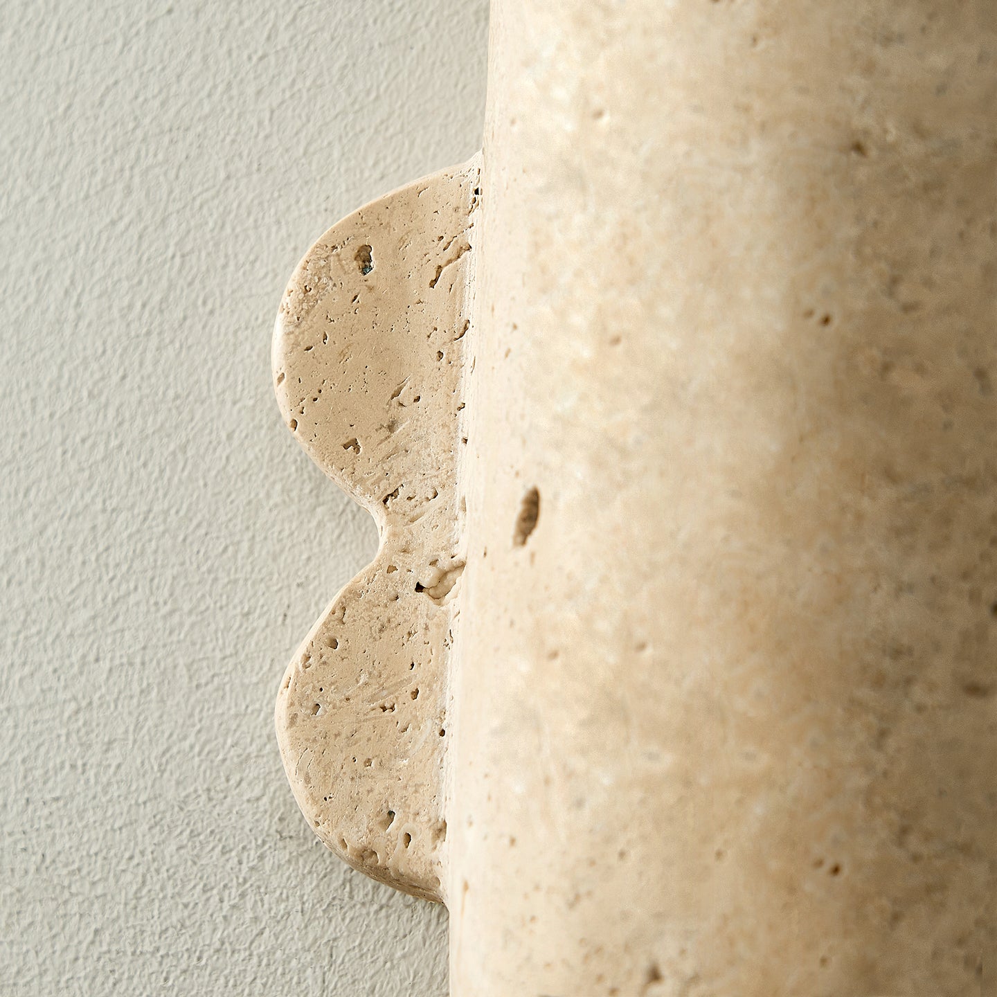 Thoosa - Sculptural Travertine Wall Lamp