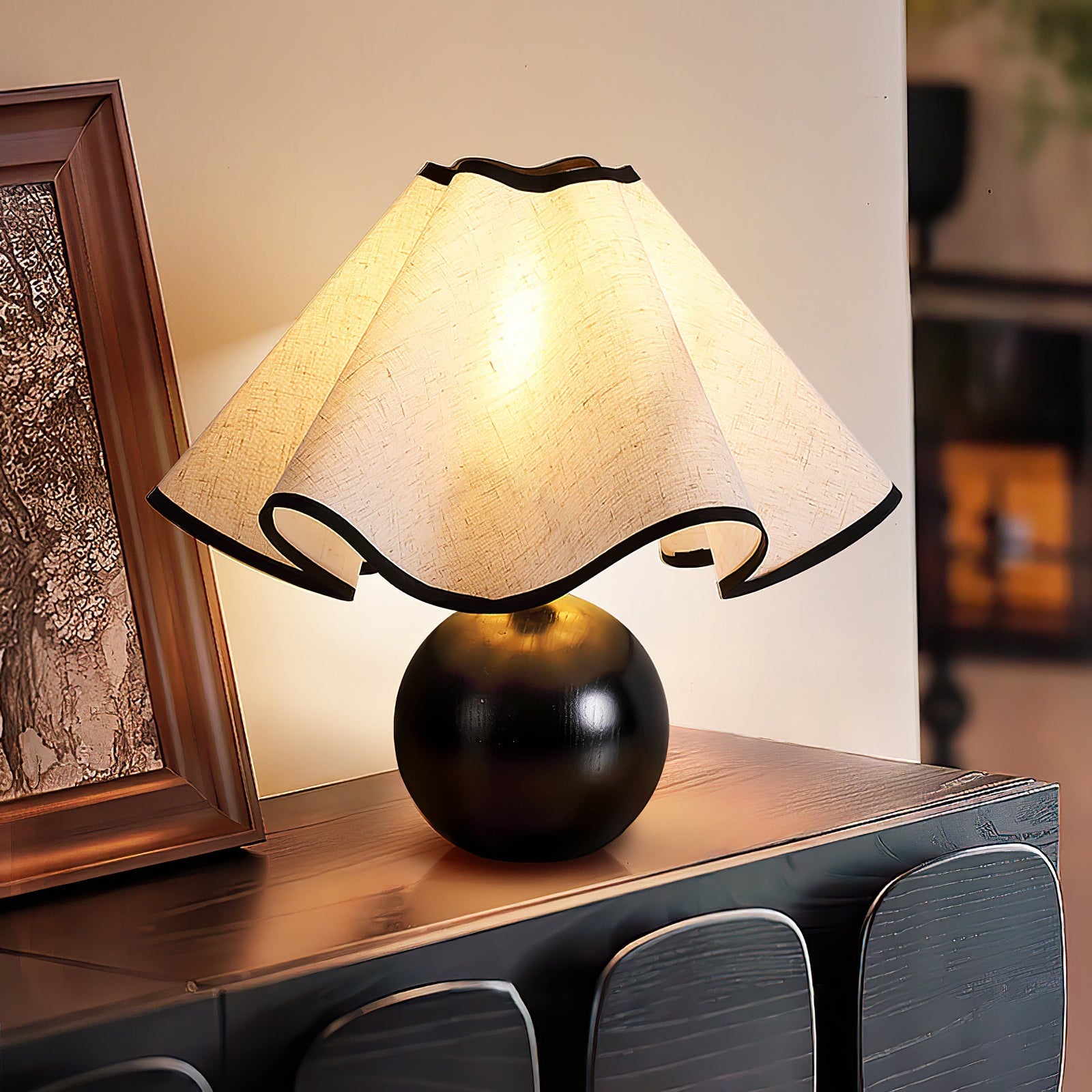 Kymothoe - Wave-Draped Linen Table Lamp