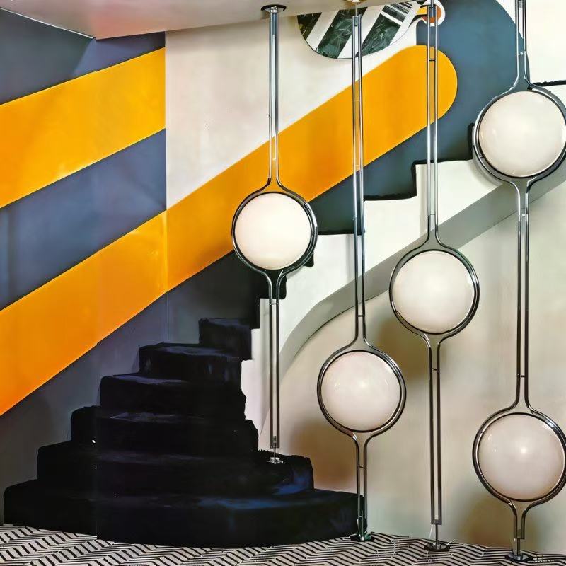 Atlas - Tension Pole Floor Lamp