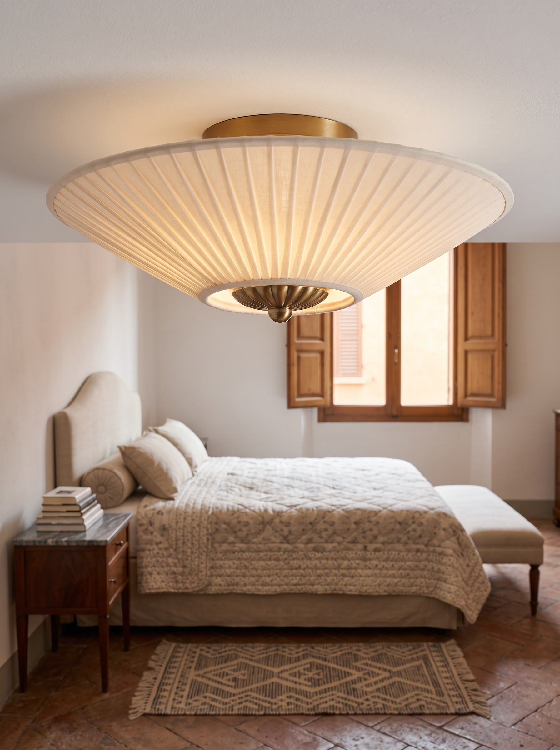 Stephane pleated fabric ceiling lamp, close view of the pleats and gold center