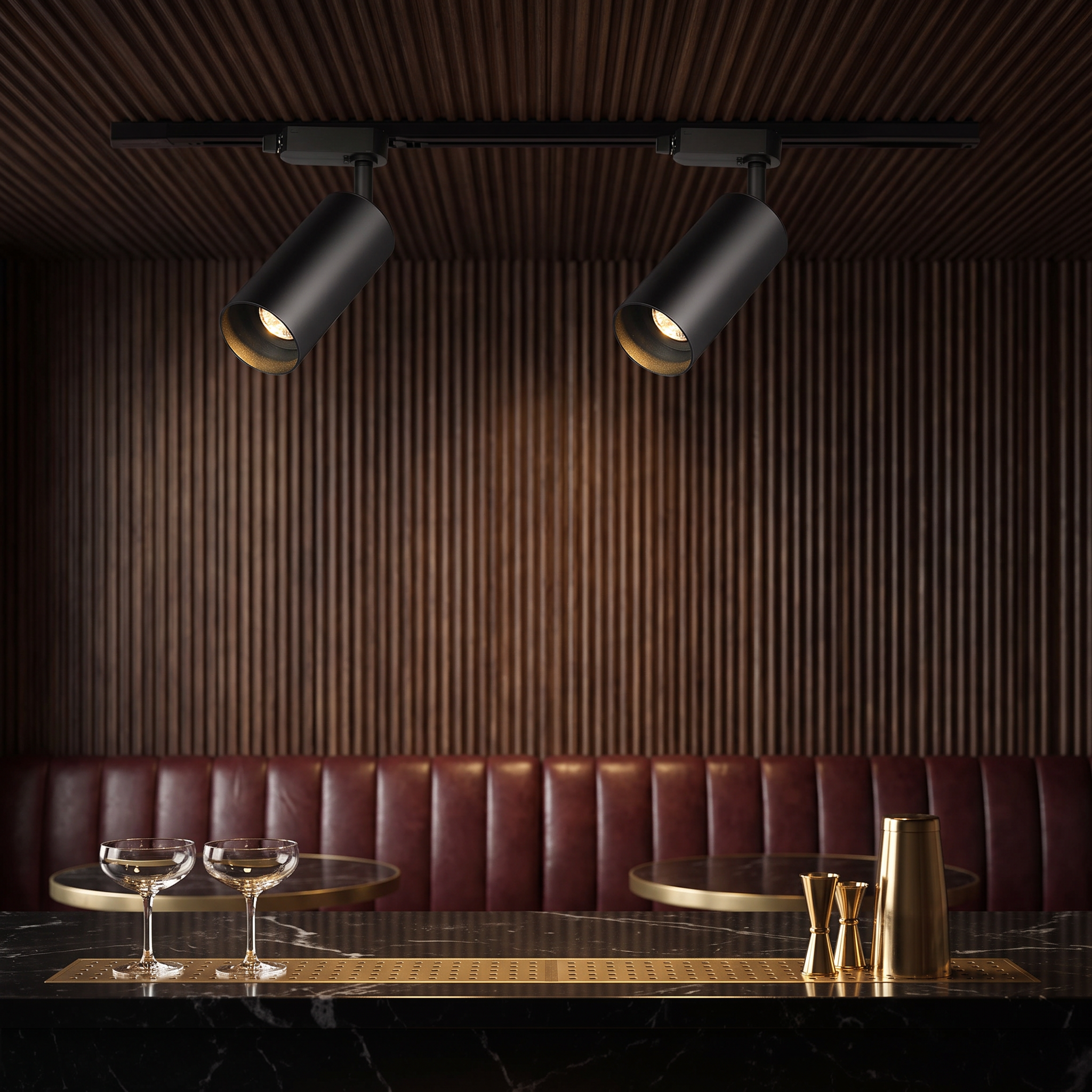 Chrysaor - Gilded Rail Track Light