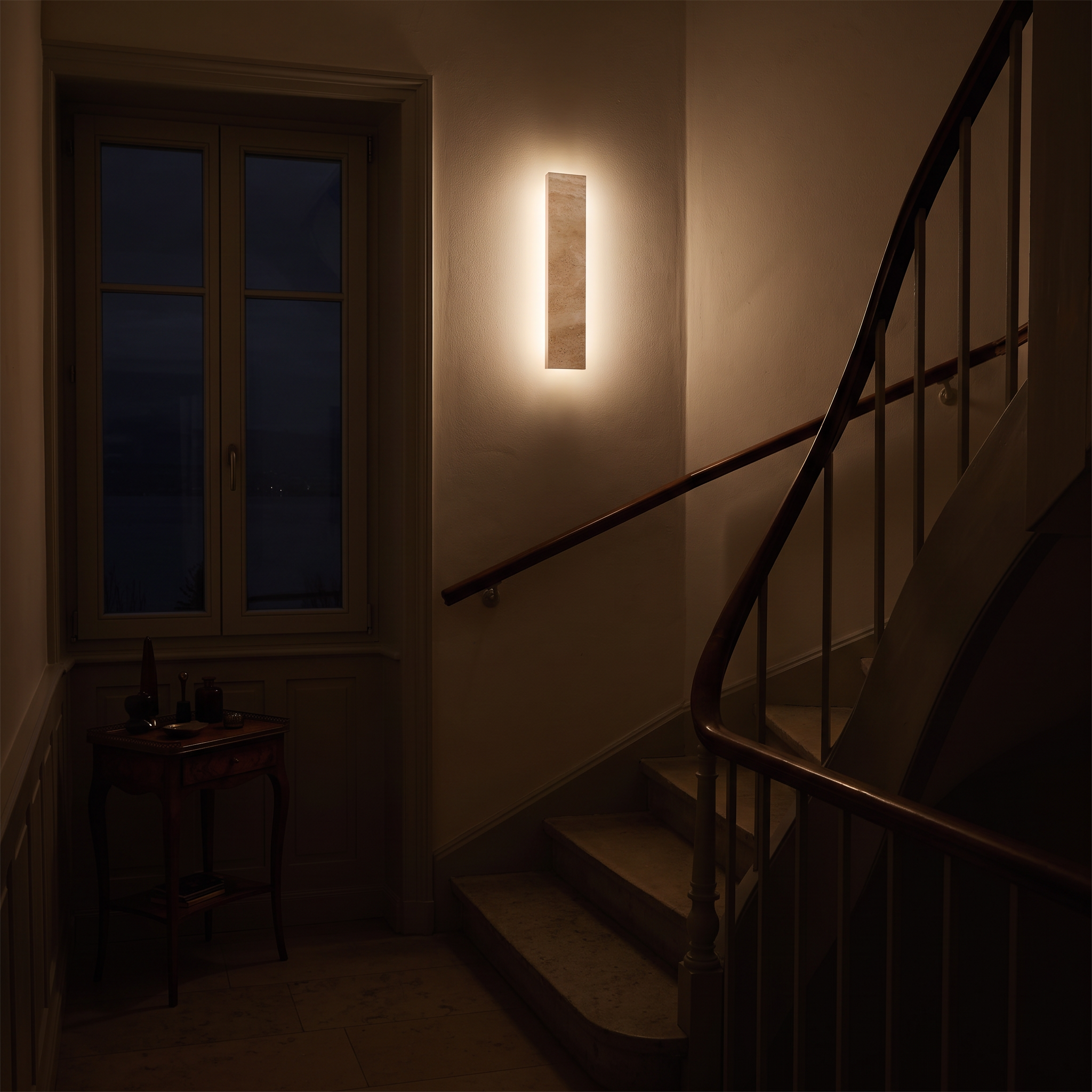 Iapetos wall light, lifestyle image 3