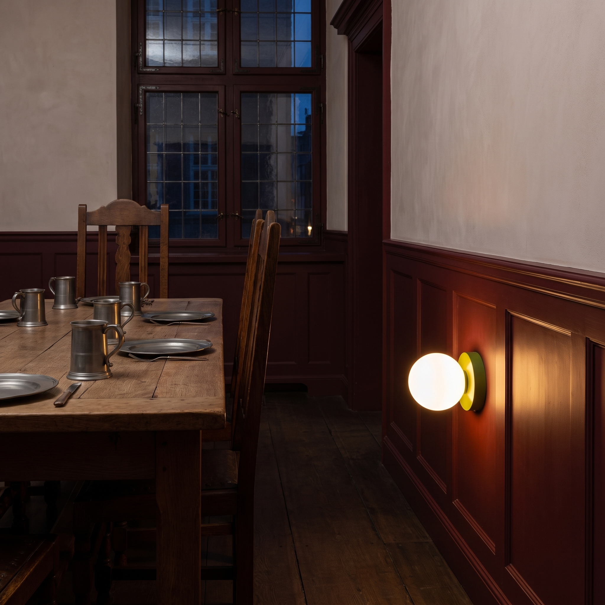 Kleta - Glass Globe Wall Lamp